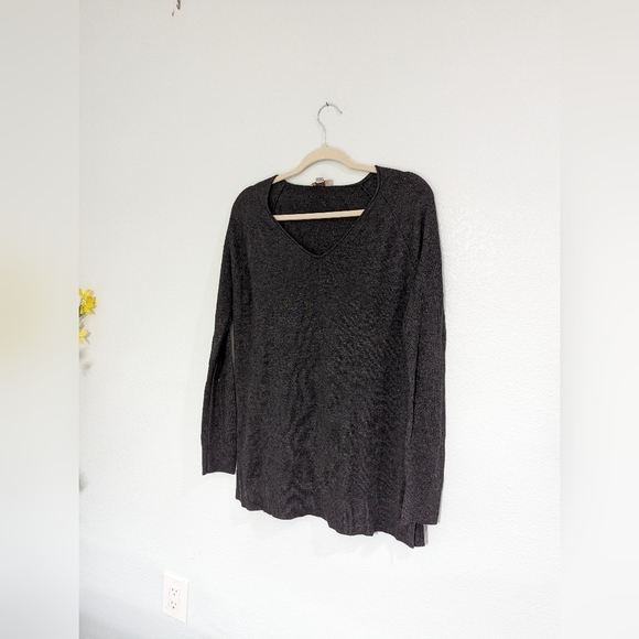 LOFT Size large black long sleeved shirt - Picture 6 of 10